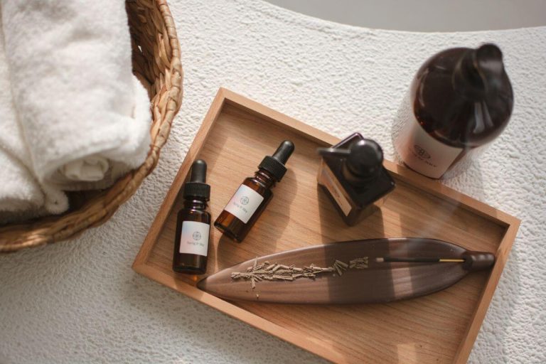 10 Low-Tox Swaps to Instantly Safer DIY Beauty & Home Products
